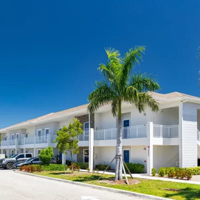 cape-summit-cape-coral-fl-building-2-exterior
